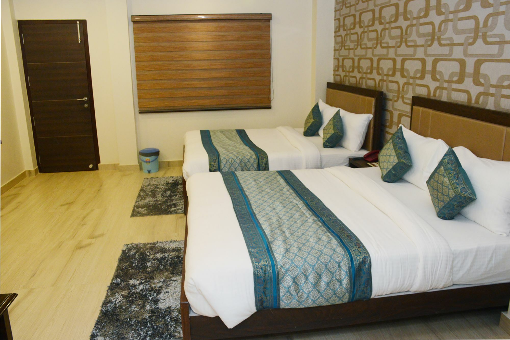 Oyo 10338 Hotel Aadesh Palace Varanasi Dış mekan fotoğraf